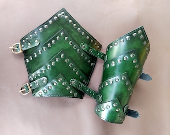 Bracciale vichingo in pelle: protezione per il braccio verde antico - Armatura medievale per LARP
