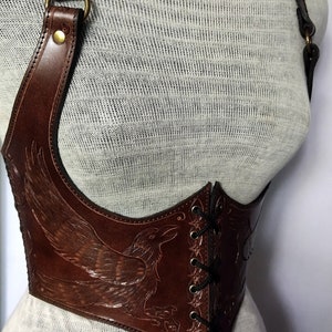 Tooled carving Medieval Leather Under-bust Corset, Viking Leather Corset, LARP Handmade Leather Corset, Handmade Armor Leather Corset