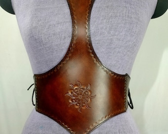 Medieval Handmade Leather Female Warrior Armor-Viking LARP Armor Cosplay