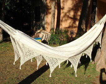 Hamaca de tela tejida a mano de algodón orgánico con flecos de crochet -Certificación GOTS y comercio justo-Hamacas premium y lujosas de tamaño doble