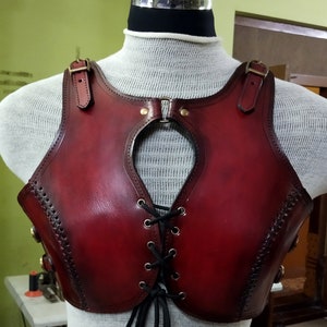 Shieldmaiden Warrior Armor, Red Antique Leather Female Viking Chest plate LARP cosplay medieval