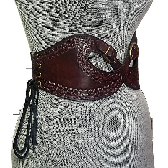 Handmade Tooled Leather Corset Belt: Antique Brown Gothic  display picture 3