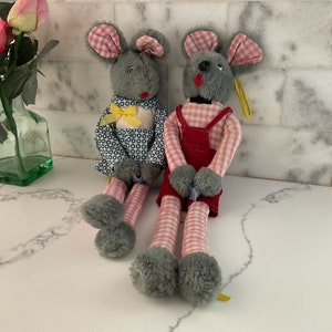 Vintage Mouse Couple