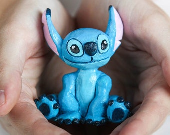 Stitch figurine from the movie Lilo & Stitch. Resin Sculpture. Geeky gift for  fans.
