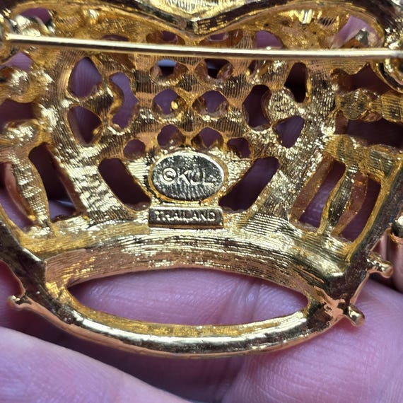 Vtg Kenneth J Lane Rhinestone Royal Crown Brooch/… - image 5