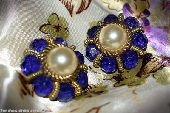 Paire De Boucles D'oreilles Vintage Fantaisie – Style Rétro – Occasion Avec Légères Traces D'usure – Pour Collectionneurs