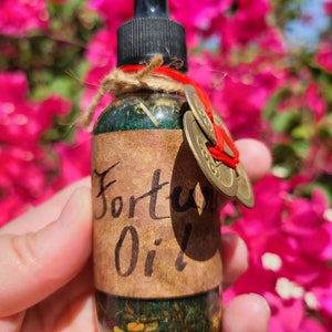 Money Fortune Wealth Abundance Prosperity Drawing Ritual/ Anointing Oil For Helping Attract Money Fortune Wealth Prosperity Abundance