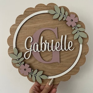 Personalised Scalloped Floral Oak Veneer Plaque/door sign/wall sign/ bedroom decor