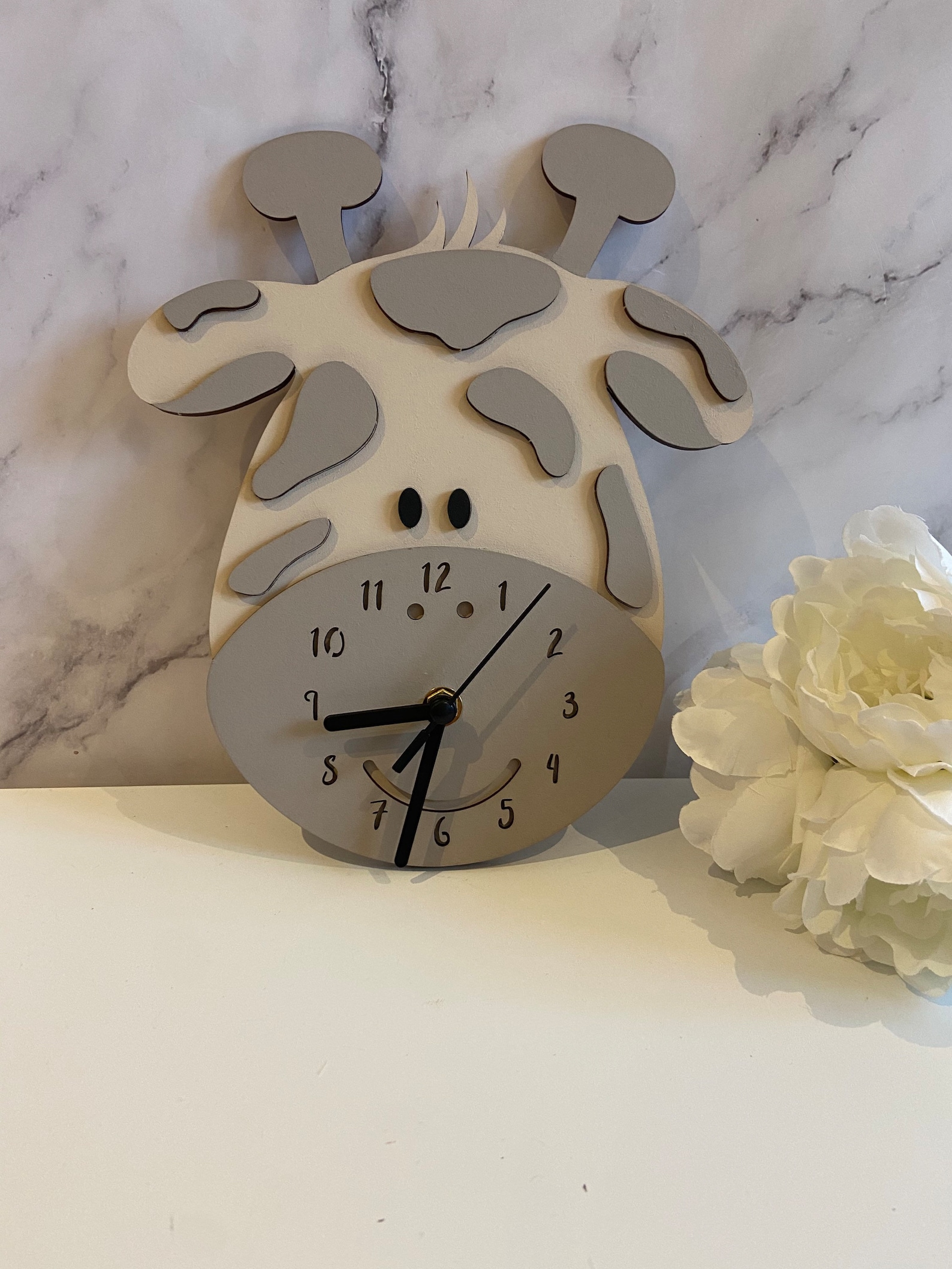 Giraffe Clock / Nursery Decor/ Bedroom Decor/ Clock/ Etsy UK