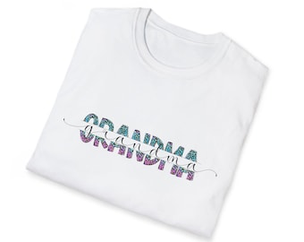 Camiseta con texto "Abuela" / Tipografía de bloques de color leopardo