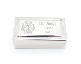 Caja de almacenamiento de joyas Chi Omega, contenedor plateado, estuche rectangular con forro de terciopelo, porta credencial, organizador de baratijas, accesorio griego para exhibir