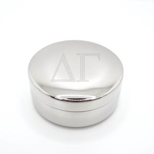 Vrouwenclub Sieraden Doos Delta Gamma Griekse Letter Metalen Container Fluwelen Gevoerde Opbergtas Zilveren Trinket Ring Houder Badge Organisatie: