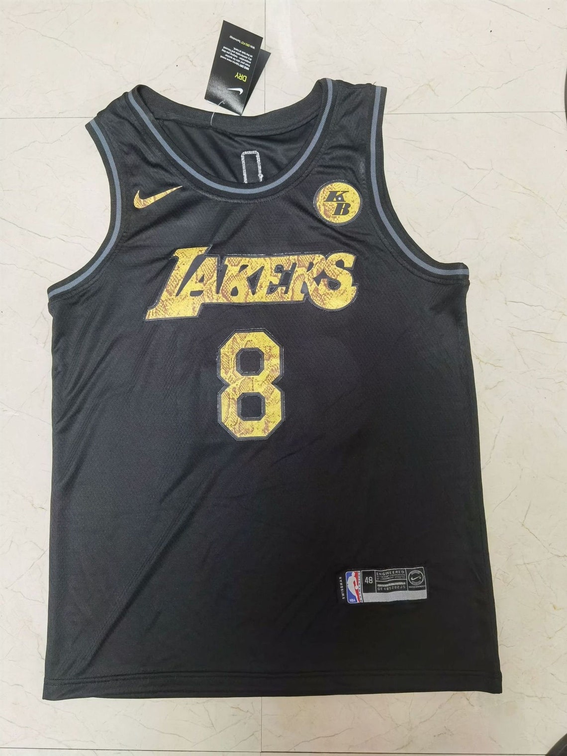 black kobe bryant jersey 24