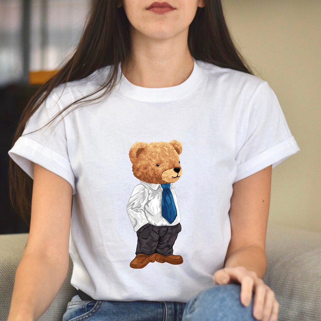 MOMENTEL Love Bear Cupid T-Shirt