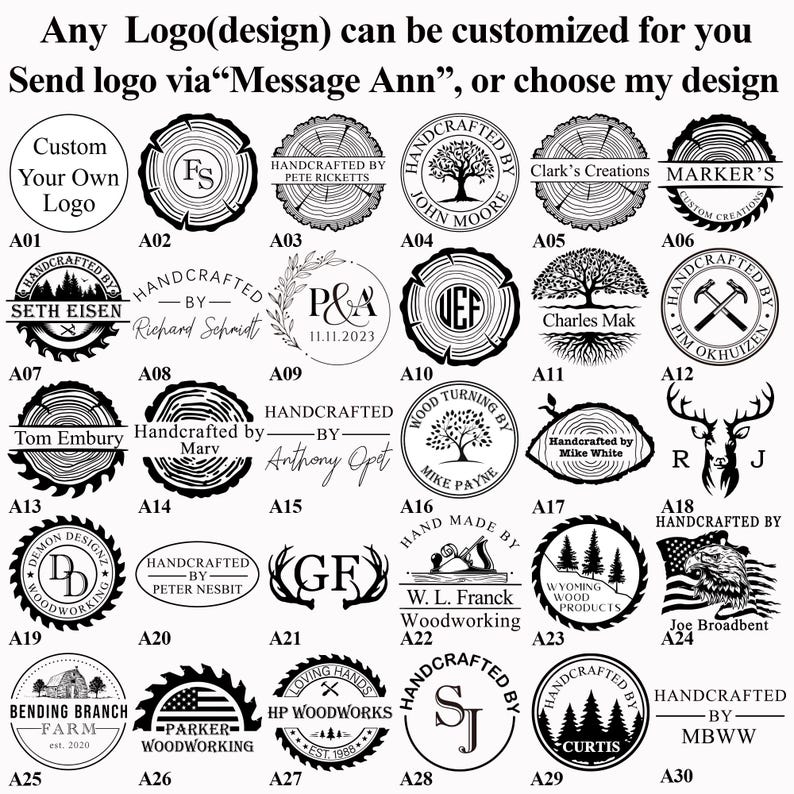 K&ouml;nnte beinhalten: Ein Raster mit 30 verschiedenen Logo-Designs f&uuml;r Holzwerker. Jedes Logo ist ein Kreis mit einem Schwarzwei&szlig;-Design auf einem Holzmaserungshintergrund. Die Logos beinhalten Initialen, Namen, B&auml;ume und andere Holz-bezogene Bilder. Die Logos sind mit den Buchstaben A01 bis A30 beschriftet.