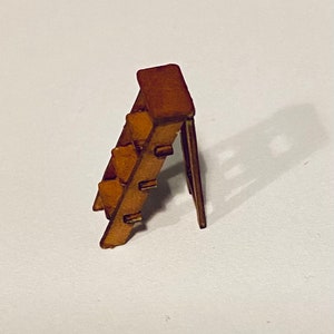 Echelle miniature à l'échelle 1:48