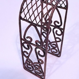 1:24th scale Rustic Garden Arch