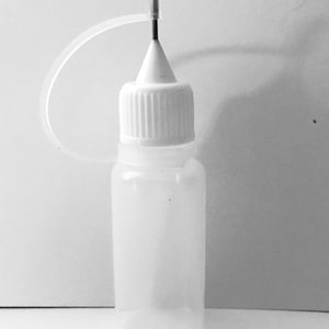 Microtip applicator bottle