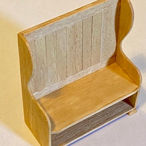 24th scale pine settle