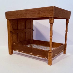 24th scale Four Poster Tudor Bed