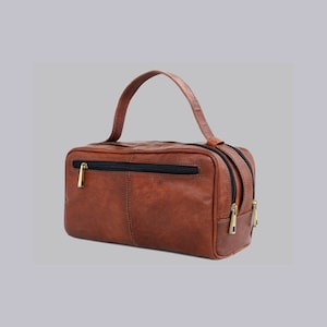 Leather Travel Toiletry Bag Vintage Travel Shaving and Dopp Kit for Toiletries, Cosmetics & More.