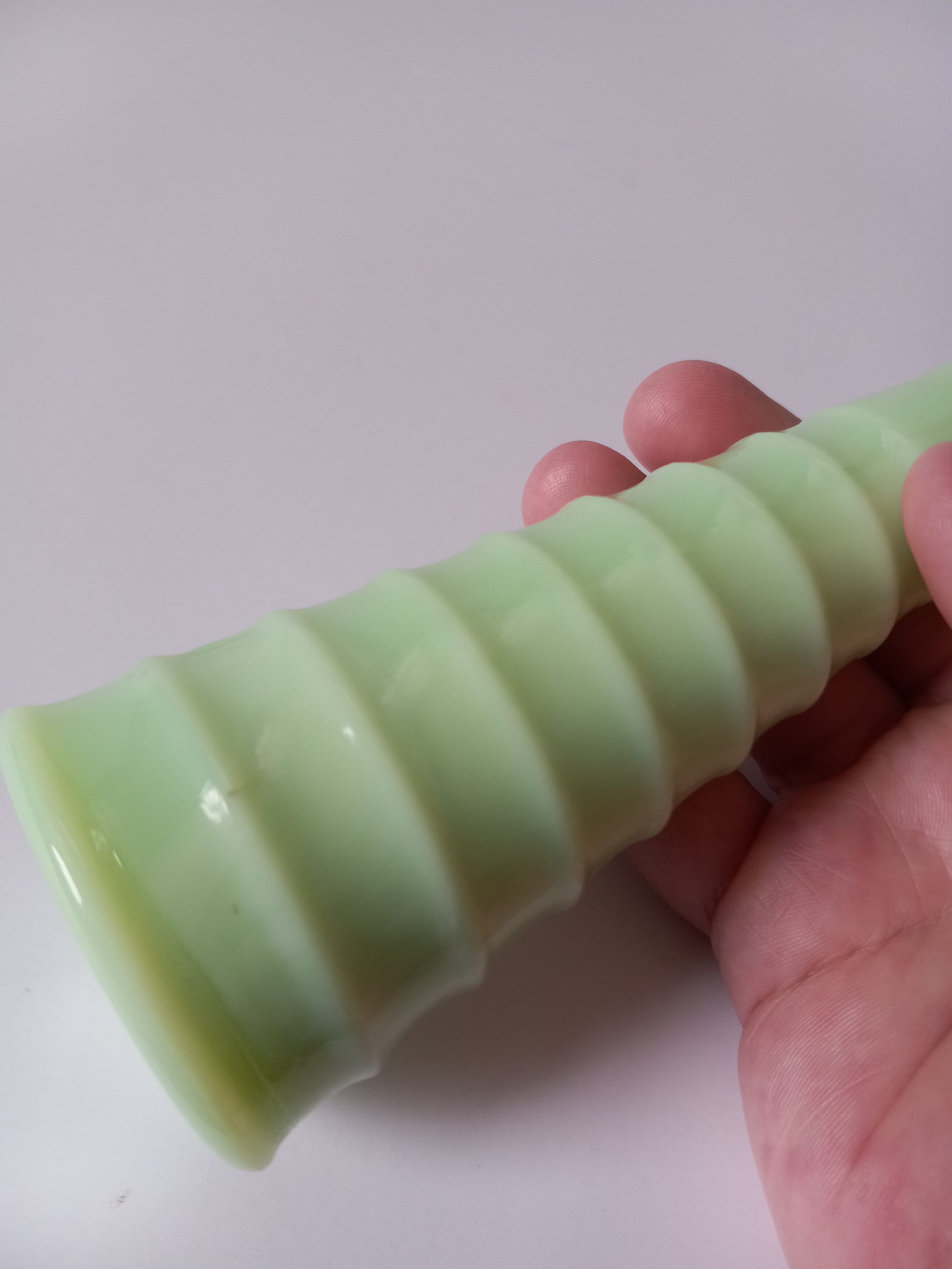 Vintage Jadeite Bud Vase Green Glass Ribbed Flower Etsy