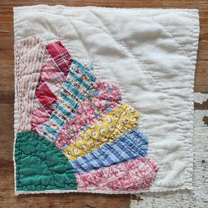 Vintage cutter quilt piece #2