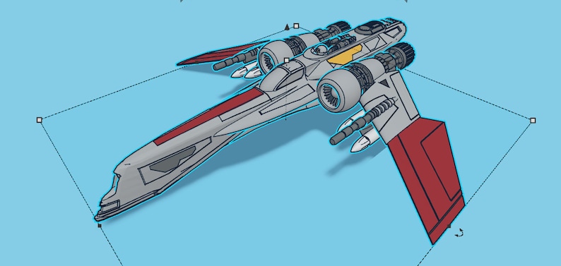 Pode incluir: Uma nave espacial branca e vermelha com uma faixa amarela na parte superior. A nave espacial tem dois motores grandes na parte traseira e dois motores menores nas asas. As asas s&atilde;o vermelhas e t&ecirc;m uma faixa preta na parte inferior.