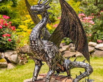 Metal Dragon Statue "Spike"