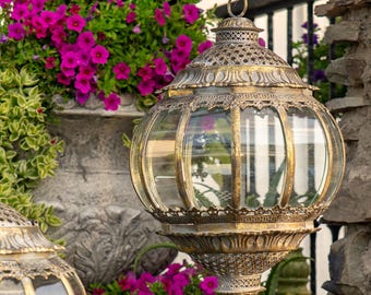 Large Hanging Round Iron/Glass Terrarium/Lantern
