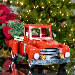 18 Inch Red Metal Truck Decoration