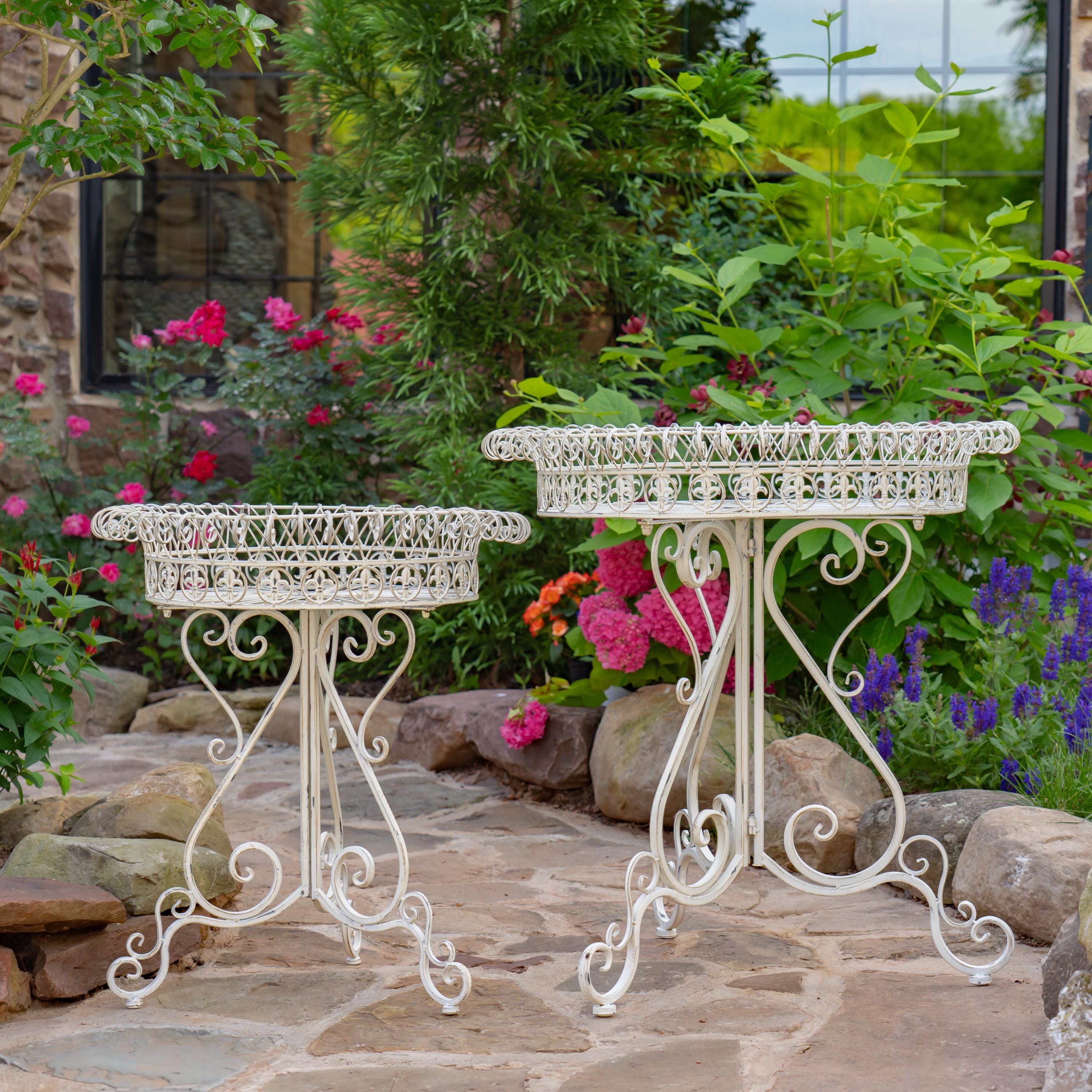 Stephania - Round Plant Stands With Decorative Baskets - Set of 2