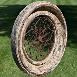 32&quot; Round Wooden Wall Frame with Iron Decor Center