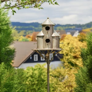 Plump Cylinder Triple Birdhouse Stake- Available in 2 Colors