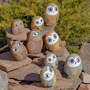 Set of 3 Solar Owls with Light-Up Eyes in Assorted Colors