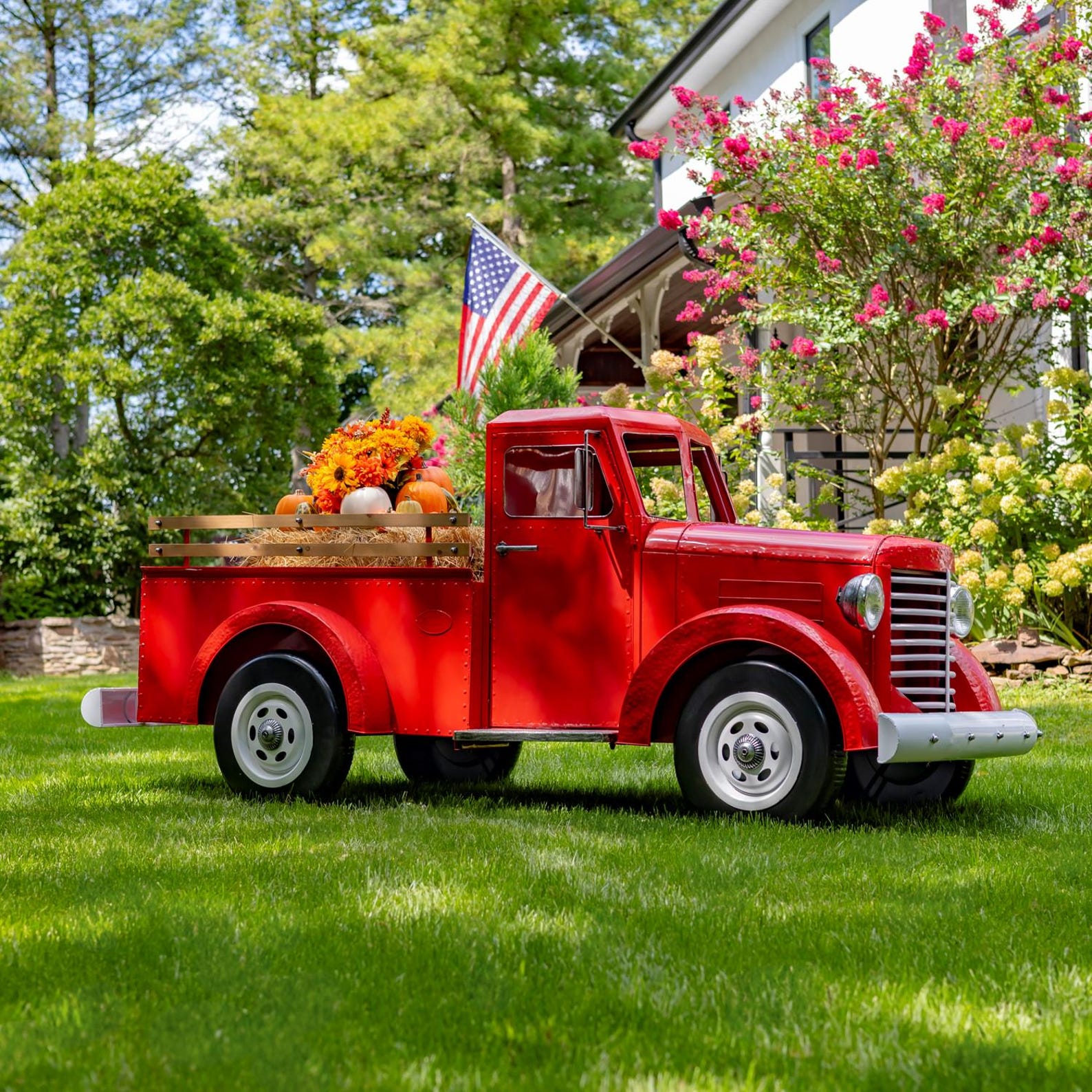 Extra Large Red Metal Trucknull