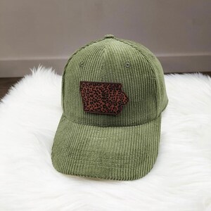 Corduroy hat with customizable state genuine leather patch