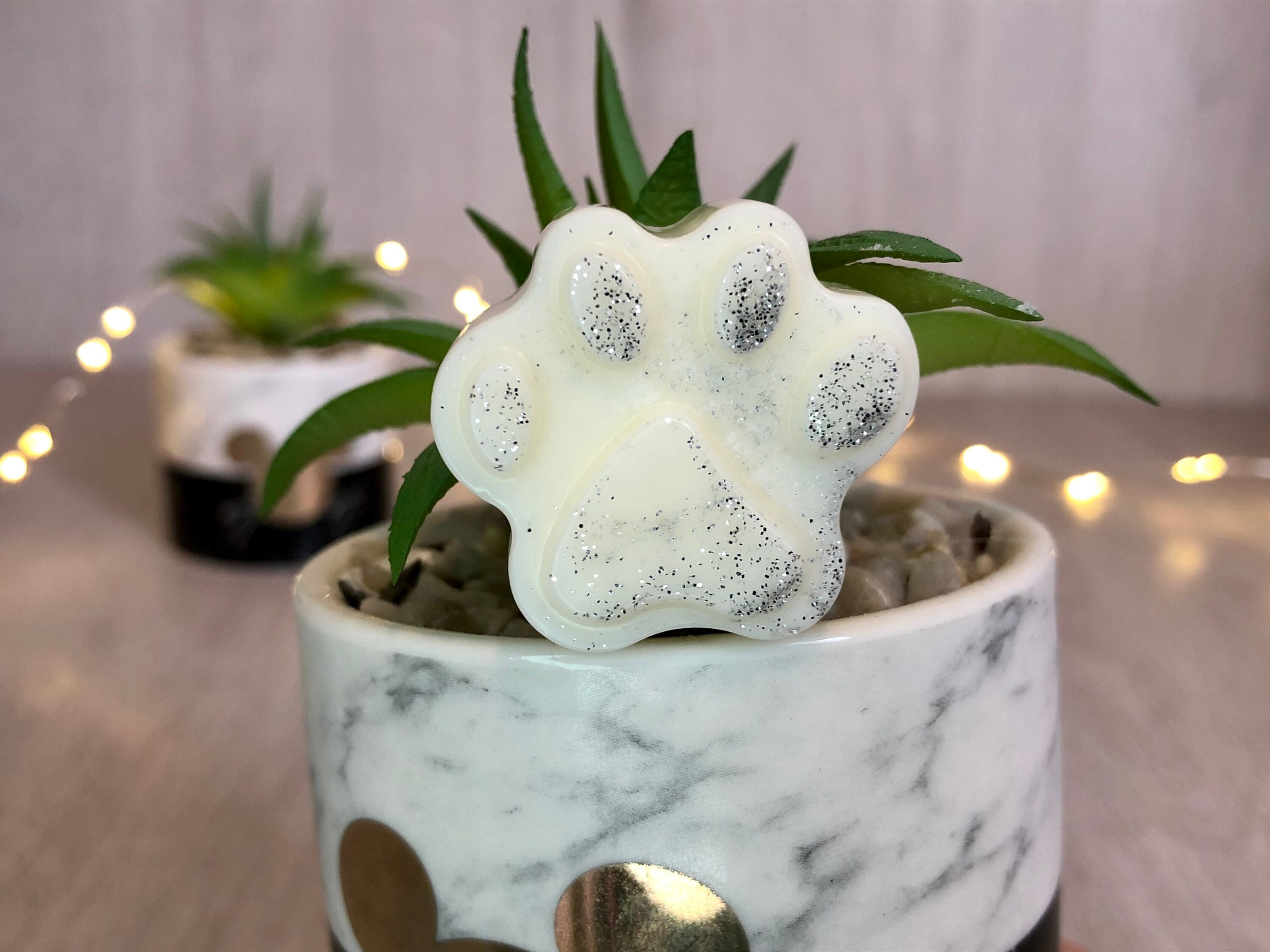 Fondant Parfumé Patte de Chat Animaux Décoration Ambiance Bougie Parfum Odeur Idée Cadeau Petit Prix