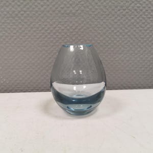 Extremely rare Hellas drop vase by Per Lütken for Holmegaard 1950s.
