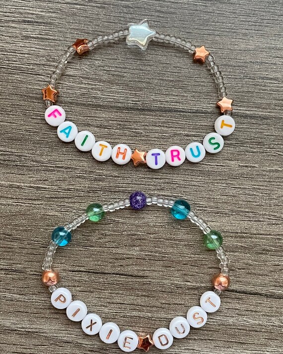 Bracciale Regolabile BNQL Con Scritta 'Faith Trust And Pixie Dust' - Gioiello Ispirato A Tinker Bell, Regalo Compleanno Amiche, Donne E Ragazze
