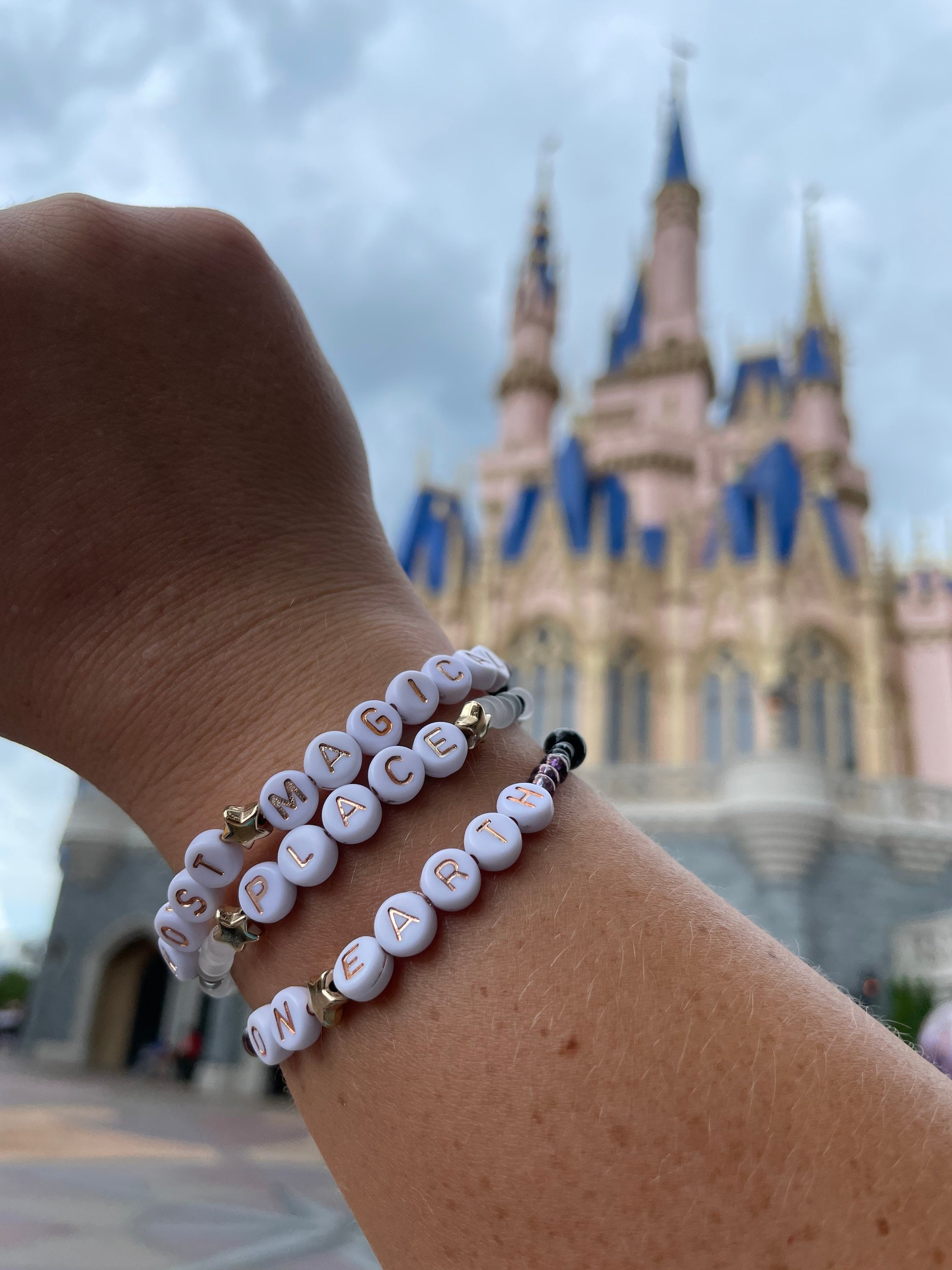 Disney Halloween Clay Bead Bracelet. Says Boo, Orange and Black Clay Beads