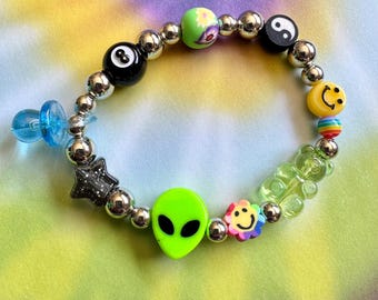 90s Y2K Beaded Bracelet: Smiley Face, Alien, Magic 8 Ball, Pacifier Charms