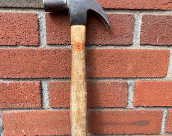 Stanley carpenter claw hammer