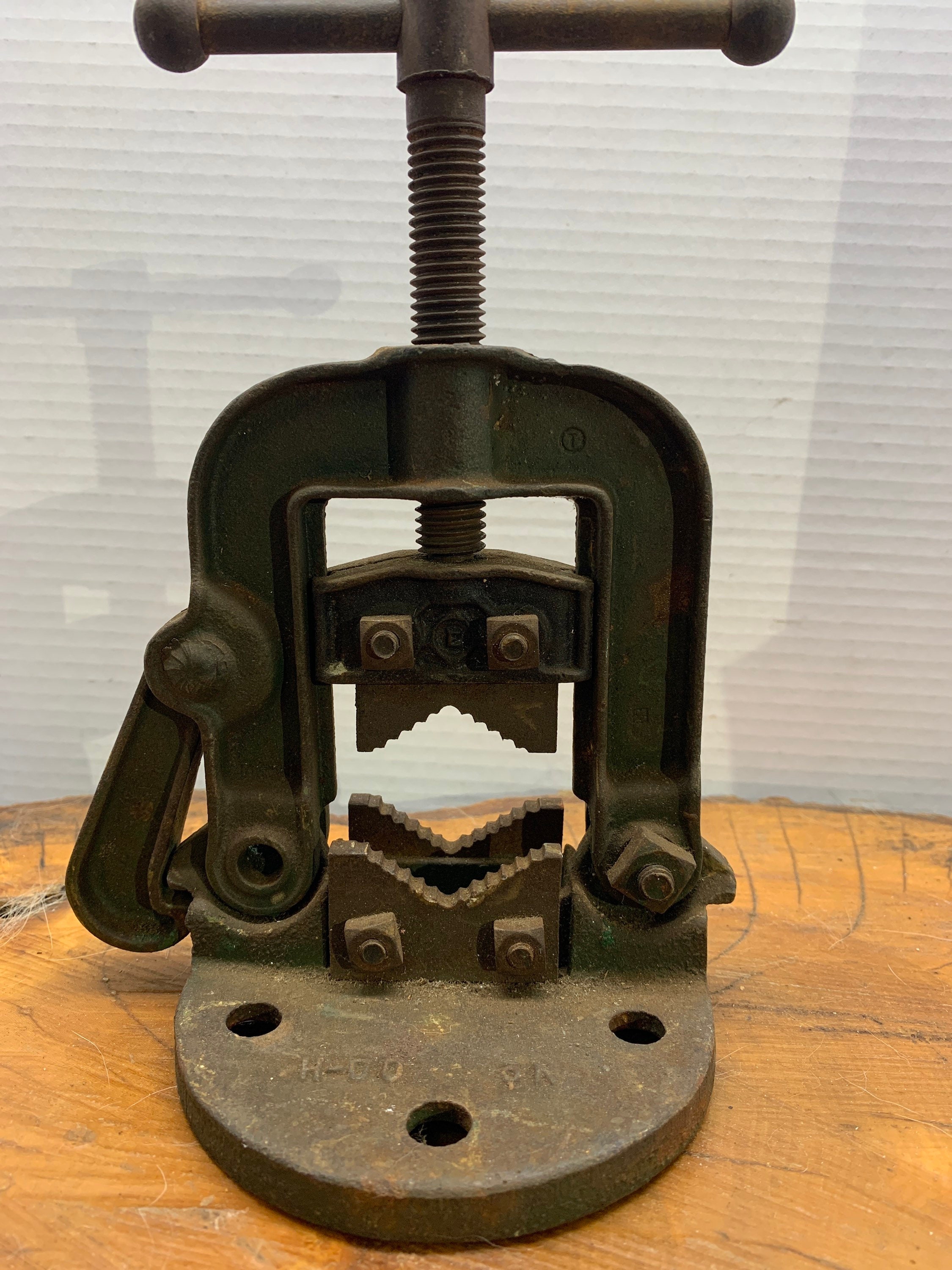 Erie Tool Works Pipe Vise Clamp Tool Erie PA 00H Etsy