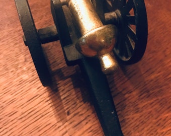 Vintage PENN CRAFT Miniature Cast Iron Toy Civil War Cannon (set