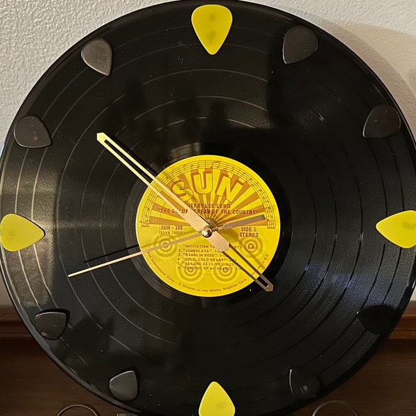Vinyl record album clock