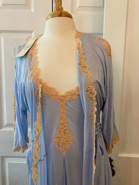 La Perla Night gown with matching robe - image 5