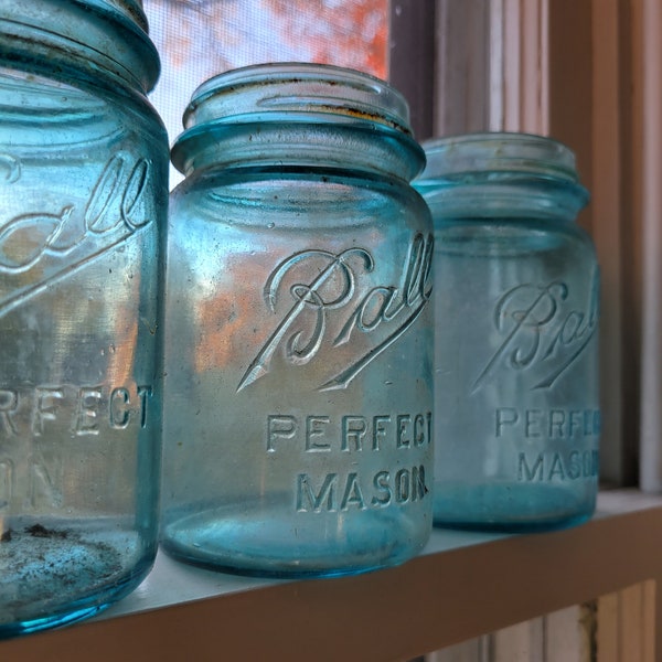 Vintage Blue Ball Pint & Quart Glass Canning Jars