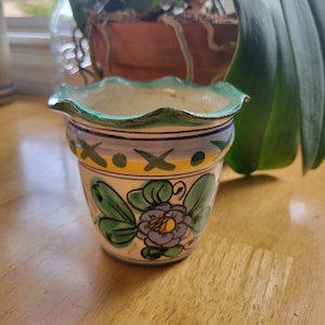 Vintage Hand Painted Italian Vanro Pottery Flower Pot M227