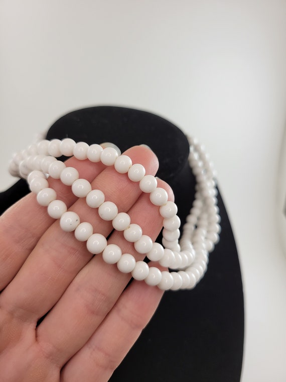 Vintage Japanese White Beaded Twist Necklace/Chok… - image 2